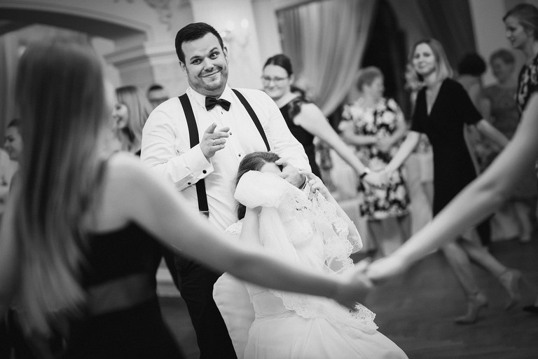 najlepsze zdjecia slubne, najpiekniejsze zdjecia slubne, fotografia slubna slask, zdjecia slubne slask, najlepszy fotograf slubny slask, plener slubny slask, sesje slubne slask, fotograf na slub slask, piekne fotografie slubne slask, dwoch fotografow na slub, pelna emocji fotografia slubna, naturalna fotografia slubna, zdjecia slubne bielsko, fotograf slubny bielsko, fotografia slubna bielsko, zdjecia slubne krakow, fotografia slubna krakow, fotograf slubny krakow, oryginalna fotografia slubna, www.magiaobrazu.com, Anna i Jacek Bieniek,