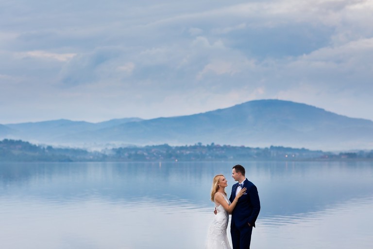 najlepsze zdjecia slubne, najpiekniejsze zdjecia slubne, fotografia slubna slask, zdjecia slubne slask, najlepszy fotograf slubny slask, plener slubny slask, sesje slubne slask, fotograf na slub slask, piekne fotografie slubne slask, dwoch fotografow na slub, pelna emocji fotografia slubna, naturalna fotografia slubna, zdjecia slubne bielsko, fotograf slubny bielsko, fotografia slubna bielsko, zdjecia slubne krakow, fotografia slubna krakow, fotograf slubny krakow, oryginalna fotografia slubna, www.magiaobrazu.com, Anna i Jacek Bieniek,