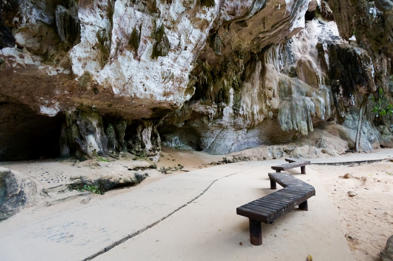 co zobaczyc w tajlandii, najlepsze miejsca w tajlandii, co odwiedzic w tajlandii, wakacje w tajlandii, tajlandia najlepsze miejsca, fotografie z podrozy, zdjecia z podrozy, zdjecia z tajlandii, Bangkok, koh kradan, koh mook, koh poda, lanta, trang, koh kret, fotografie z tajlandii, fotografia podroznicza, travel photography, travel photos, asia photos, thailand, thai photos, thailand photography, thailand travel, thai travel, best places in thailand, www.magiaobrazu.com, tajlandia, zdjecia z wakacji, zdjecia z azji, fotografie z azji, podroz po azji