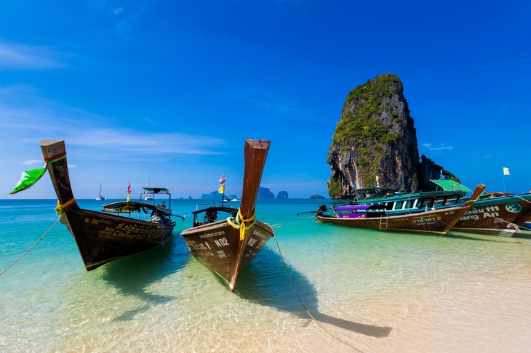 co zobaczyc w tajlandii, najlepsze miejsca w tajlandii, co odwiedzic w tajlandii, wakacje w tajlandii, tajlandia najlepsze miejsca, fotografie z podrozy, zdjecia z podrozy, zdjecia z tajlandii, Bangkok, koh kradan, koh mook, koh poda, lanta, trang, koh kret, fotografie z tajlandii, fotografia podroznicza, travel photography, travel photos, asia photos, thailand, thai photos, thailand photography, thailand travel, thai travel, best places in thailand, www.magiaobrazu.com, tajlandia, zdjecia z wakacji, zdjecia z azji, fotografie z azji, podroz po azji