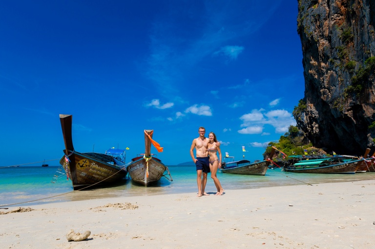 co zobaczyc w tajlandii, najlepsze miejsca w tajlandii, co odwiedzic w tajlandii, wakacje w tajlandii, tajlandia najlepsze miejsca, fotografie z podrozy, zdjecia z podrozy, zdjecia z tajlandii, Bangkok, koh kradan, koh mook, koh poda, lanta, trang, koh kret, fotografie z tajlandii, fotografia podroznicza, travel photography, travel photos, asia photos, thailand, thai photos, thailand photography, thailand travel, thai travel, best places in thailand, www.magiaobrazu.com, tajlandia, zdjecia z wakacji, zdjecia z azji, fotografie z azji, podroz po azji