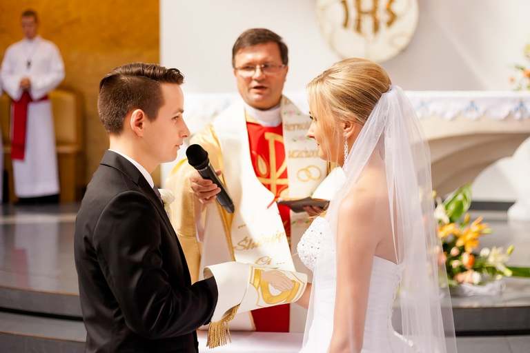 fotografia slubna slask, zdjecia slubne myslowice, fotografia slubna myslowice, fotograf slubny myslowice, fotograf na wesele myslowice, zdjecia slubne slask, wesele carpe diem myslowice, slub w kosciele w myslowicach, slub slask, zdjecia slubne katowice, dwoch fotografow na slub, fotografia slubna krakow, fotografia slubna bielsko, zdjecia slubne bielsko