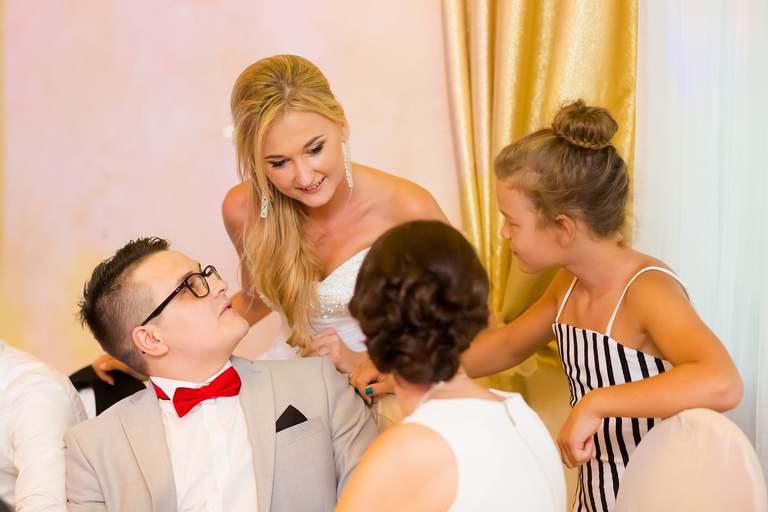 fotografia slubna slask, zdjecia slubne myslowice, fotografia slubna myslowice, fotograf slubny myslowice, fotograf na wesele myslowice, zdjecia slubne slask, wesele carpe diem myslowice, slub w kosciele w myslowicach, slub slask, zdjecia slubne katowice, dwoch fotografow na slub, fotografia slubna krakow, fotografia slubna bielsko, zdjecia slubne bielsko