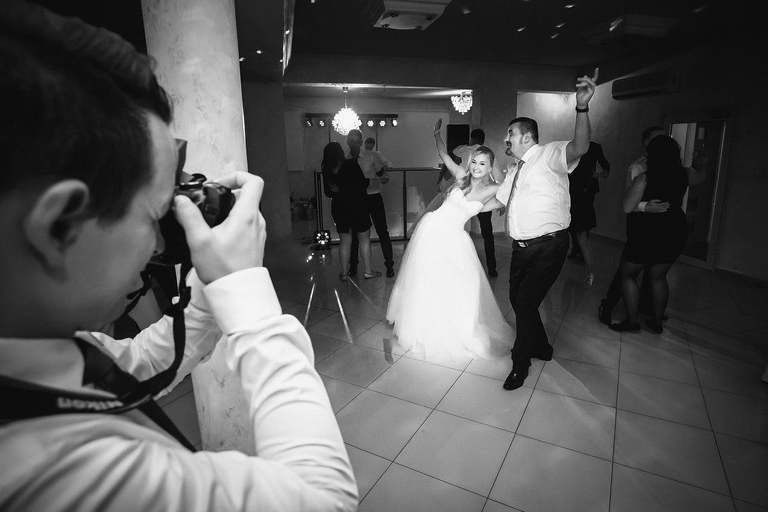 fotografia slubna slask, zdjecia slubne myslowice, fotografia slubna myslowice, fotograf slubny myslowice, fotograf na wesele myslowice, zdjecia slubne slask, wesele carpe diem myslowice, slub w kosciele w myslowicach, slub slask, zdjecia slubne katowice, dwoch fotografow na slub, fotografia slubna krakow, fotografia slubna bielsko, zdjecia slubne bielsko