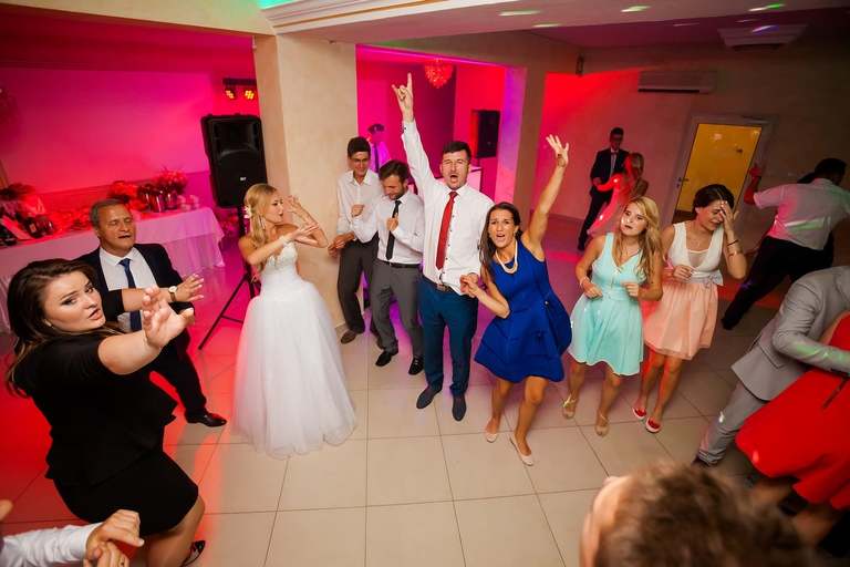 fotografia slubna slask, zdjecia slubne myslowice, fotografia slubna myslowice, fotograf slubny myslowice, fotograf na wesele myslowice, zdjecia slubne slask, wesele carpe diem myslowice, slub w kosciele w myslowicach, slub slask, zdjecia slubne katowice, dwoch fotografow na slub, fotografia slubna krakow, fotografia slubna bielsko, zdjecia slubne bielsko