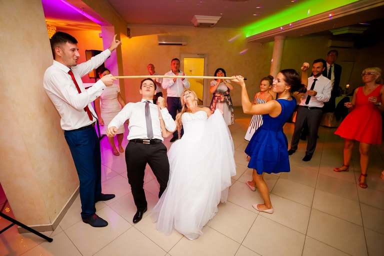 fotografia slubna slask, zdjecia slubne myslowice, fotografia slubna myslowice, fotograf slubny myslowice, fotograf na wesele myslowice, zdjecia slubne slask, wesele carpe diem myslowice, slub w kosciele w myslowicach, slub slask, zdjecia slubne katowice, dwoch fotografow na slub, fotografia slubna krakow, fotografia slubna bielsko, zdjecia slubne bielsko