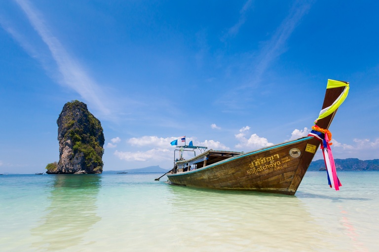 co zobaczyc w tajlandii, najlepsze miejsca w tajlandii, co odwiedzic w tajlandii, wakacje w tajlandii, tajlandia najlepsze miejsca, fotografie z podrozy, zdjecia z podrozy, zdjecia z tajlandii, Bangkok, koh kradan, koh mook, koh poda, lanta, trang, koh kret, fotografie z tajlandii, fotografia podroznicza, travel photography, travel photos, asia photos, thailand, thai photos, thailand photography, thailand travel, thai travel, best places in thailand, www.magiaobrazu.com, tajlandia, zdjecia z wakacji, zdjecia z azji, fotografie z azji, podroz po azji