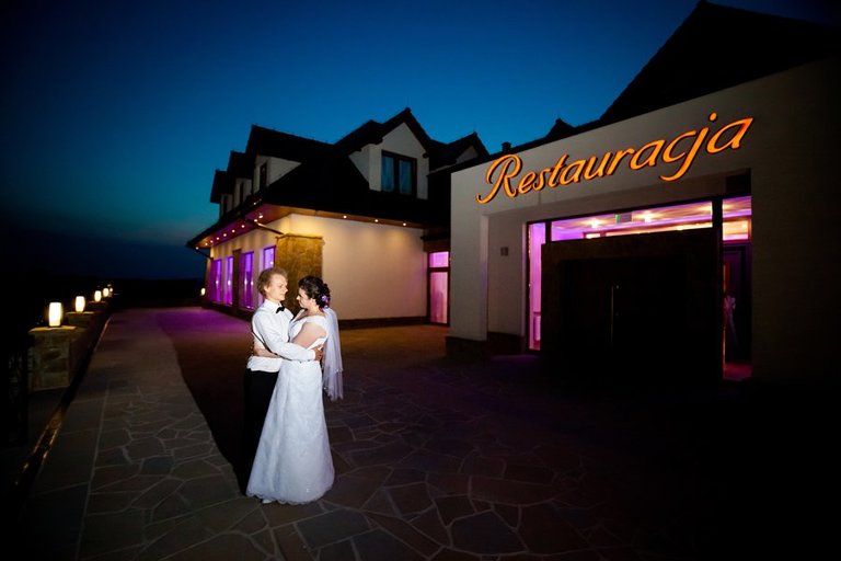 www.magiaobrazu.com, Anna i Jacek Bieniek, kasztel kajasówka, fotografia ślubna Kraków, fotografia ślubna śląsk, zdjęcia ślubne kraków, fotograf ślubny śląsk, dwóch fotografów na ślub, fotograf czechowice, zdjęcia ślubne bielsko, fotografia ślubna bielsko,dj4u, fotograf slubny krakow