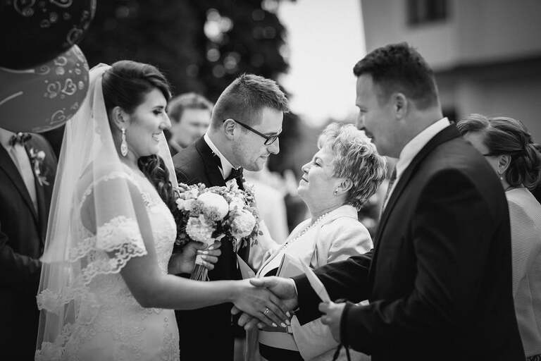 fotografia slubna slask, fotografia slubna tychy, zdjecia slubne tychy, fotograf slubny tychy, zdjecia slubne ledziny, fotografia slubna piekary, zdjecia slubne bielsko, wesele w hucie paprockiej w tychach, fotograf slubny bielsko, huta paprocka tychy paprocany, zdjecia slubne slask, Kościół w ledzinach, zdjecia slubne katowice, dwoch fotografow na slub, fotografia slubna krakow, fotograf slubny katowice