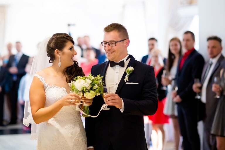 fotografia slubna slask, fotografia slubna tychy, zdjecia slubne tychy, fotograf slubny tychy, zdjecia slubne ledziny, fotografia slubna piekary, zdjecia slubne bielsko, wesele w hucie paprockiej w tychach, fotograf slubny bielsko, huta paprocka tychy paprocany, zdjecia slubne slask, Kościół w ledzinach, zdjecia slubne katowice, dwoch fotografow na slub, fotografia slubna krakow, fotograf slubny katowice