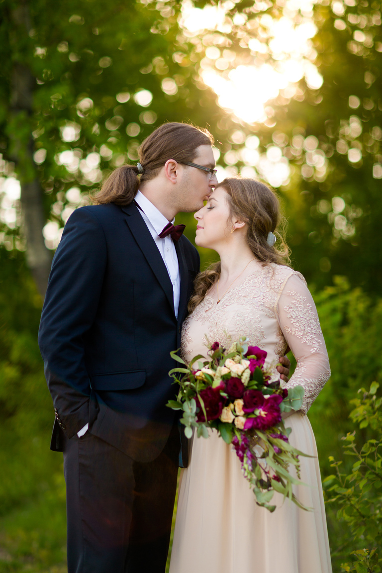 sesja slubna w gorach, plener slubny w gorach, sesja slubna w beskidach, plener slubny beskidy, zdjecia slubne zywiec, fotografia slubna slask, zdjecia slubne slask, romantyczny plener slubny, fotograf slubny bielsko, plener slubny w lesie slask, sesja slubna w lesie slask, plener slubny las slask, fotografia slubna slask, zdjecia slubne slask, fotografia slubna katowice, zdjecia slubne katowice, romantyczna sesja slubna slask, zdjecia slubne bielsko, fotografia slubna bielsko, oryginalny plener slubny, oryginalna sesja slubna, www.magiaobrazu.com, Anna i Jacek Bieniek,