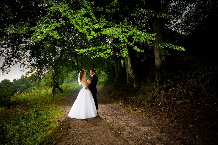 www.magiaobrazu.com, fotografia ślubna, fotografia ślubna bielsko, plener slubny w gorach; sesja slubna w gorach, zdjęcia ślubne bielsko, plener ślubny w gorach, zdjecia slubne w naturze, sesja slubna beskidy, fotograf ślubny Bielsko, fotografowie ślubni, fotograf śląsk, sesja plenerowa;