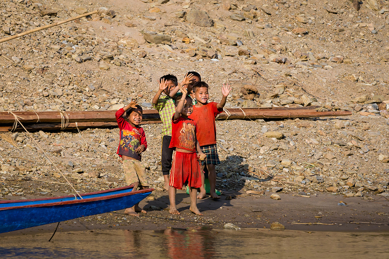 fotografie z podrozy, zdjecia z podrozy, zdjecia z laosu, travel photography, laos photos lao what to sea, travelling lao, fotografie z laosu, fotografia podroznicza, www.magiaobrazu.com, laos, huay xai, pakbeng, luang prabang, vientiane, pakse, 4 thousand islands, four thousand islands laos, don det, don khone lao, zdjecia z wakacji, zdjecia z azji, fotografie z azji, podroz po azji