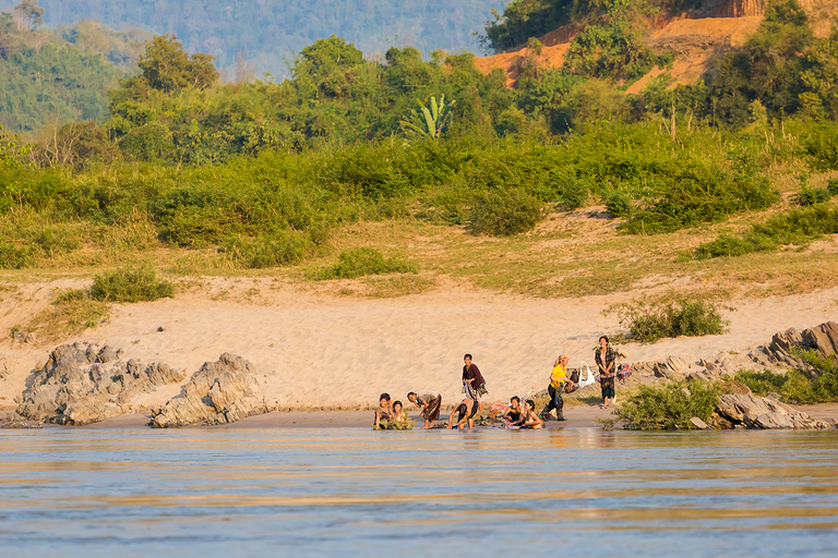 fotografie z podrozy, zdjecia z podrozy, zdjecia z laosu, travel photography, laos photos lao what to sea, travelling lao, fotografie z laosu, fotografia podroznicza, www.magiaobrazu.com, laos, huay xai, pakbeng, luang prabang, vientiane, pakse, 4 thousand islands, four thousand islands laos, don det, don khone lao, zdjecia z wakacji, zdjecia z azji, fotografie z azji, podroz po azji