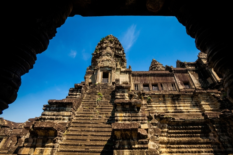 zdjecia z podrozy, fotografia podroznicza, zdjecia z kambodzy, fotografie kambodza, zdjecia angkor wat, fotografie z siem reap, zdjecia z sihanoukville, fotografie wyspa koh rong, piekne krajobrazy, letnie krajobrazy, piekne pejzaze, zdjecia z azji, fotografie azja