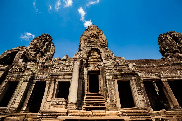 zdjecia z podrozy, fotografia podroznicza, zdjecia z kambodzy, fotografie kambodza, zdjecia angkor wat, fotografie z siem reap, zdjecia z sihanoukville, fotografie wyspa koh rong, piekne krajobrazy, letnie krajobrazy, piekne pejzaze, zdjecia z azji, fotografie azja