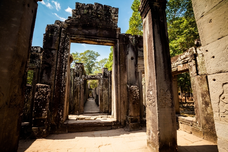 zdjecia z podrozy, fotografia podroznicza, zdjecia z kambodzy, fotografie kambodza, zdjecia angkor wat, fotografie z siem reap, zdjecia z sihanoukville, fotografie wyspa koh rong, piekne krajobrazy, letnie krajobrazy, piekne pejzaze, zdjecia z azji, fotografie azja