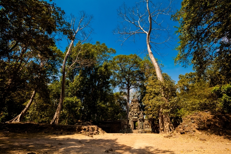 zdjecia z podrozy, fotografia podroznicza, zdjecia z kambodzy, fotografie kambodza, zdjecia angkor wat, fotografie z siem reap, zdjecia z sihanoukville, fotografie wyspa koh rong, piekne krajobrazy, letnie krajobrazy, piekne pejzaze, zdjecia z azji, fotografie azja