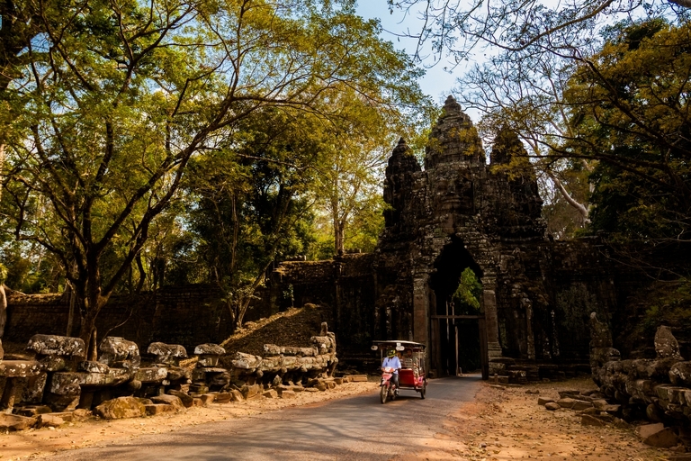 zdjecia z podrozy, fotografia podroznicza, zdjecia z kambodzy, fotografie kambodza, zdjecia angkor wat, fotografie z siem reap, zdjecia z sihanoukville, fotografie wyspa koh rong, piekne krajobrazy, letnie krajobrazy, piekne pejzaze, zdjecia z azji, fotografie azja