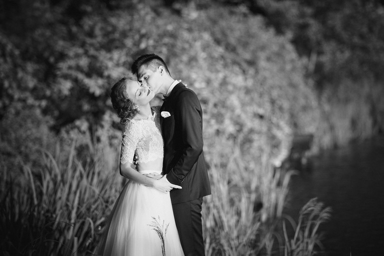 fotografia slubna slask, fotografia slubna katowice, zdjecia slubne katowice, fotograf slubny katowice, zdjecia slubne chorzow, fotografia slubna chorzow, zdjecia slubne bielsko, wesele kamienny kasztel, fotograf slubny bielsko, zdjecia slubne slask, katedra w sosnowcu, slub w katedrze w sosnowcu, sesja w parku slaskim, plener slubny w parku slaskim, dwoch fotografow na slub, fotografia slubna krakow,