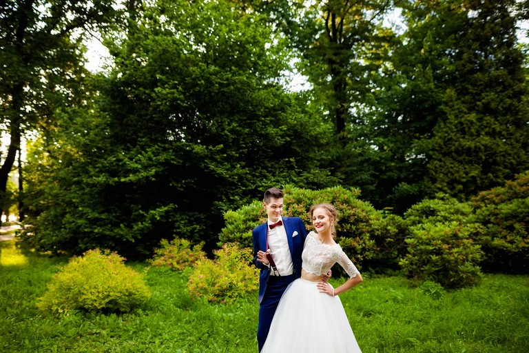 fotografia slubna slask, fotografia slubna katowice, zdjecia slubne katowice, fotograf slubny katowice, zdjecia slubne chorzow, fotografia slubna chorzow, zdjecia slubne bielsko, wesele kamienny kasztel, fotograf slubny bielsko, zdjecia slubne slask, katedra w sosnowcu, slub w katedrze w sosnowcu, sesja w parku slaskim, plener slubny w parku slaskim, dwoch fotografow na slub, fotografia slubna krakow,