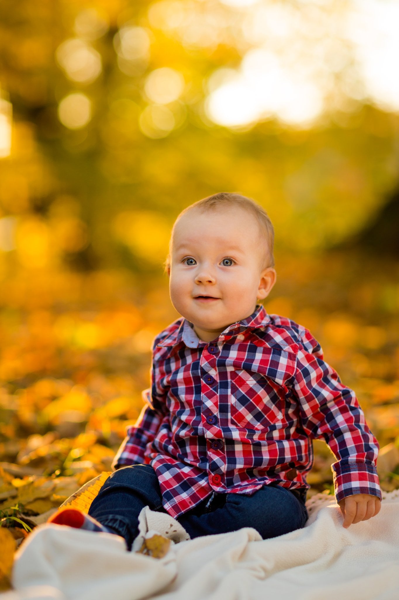 lifestylowa sesja rodzinna pszczyna, lifestylowe sesje rodzinne pszczyna, jesienna sesja rodzinna, sesje dzieciece pszczyna, zdjecia dzieciece pszczyna, sesja rodzinna bielsko, fotografia rodzinna slask, zdjecia portretowe pszczyna, sesja portretowa bielsko, zdjecia w plenerze bielsko, rodzina w plenerze slask, fotografia dziecieca bielsko, zdjecia dzieci bielsko, fotografia rodzinna bielsko-biala, fotografia rodzinna slask, zdjecia ludzi slask, zdjecia dla rodzin, fotograf fotograf rodzinny slask, , fotograf czechowice, fotografia bielsko, zdjecia slask, www.magiaobrazu.com,