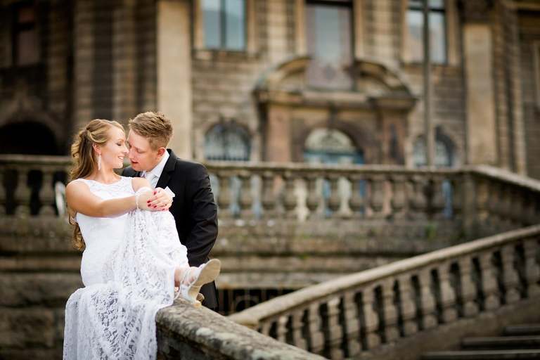 sesja slubna w Mosznej, plener slubny Moszna, sesja slubna na zamku, plener slubny w palacu, oryginalna sesja slubna, fotograf slubny slask, sesja slubna slask, zdjecia slubne opolskie, www.magiaobrazu.com, fotografia ślubna, plener ślubny na zamku, fotograf ślubny Kraków, palac w mosznej, fotografowie ślubni, fotograf małopolska, sesja plenerowa, klimatyczna sesja ślubna