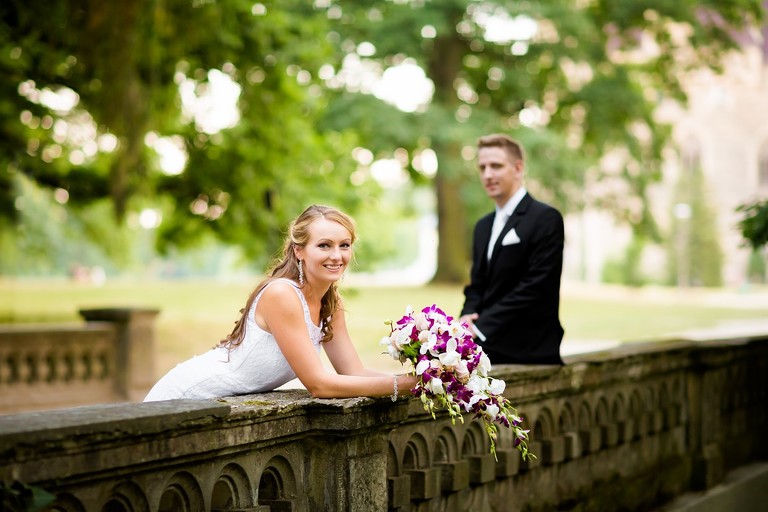 sesja slubna w Mosznej, plener slubny Moszna, sesja slubna na zamku, plener slubny w palacu, oryginalna sesja slubna, fotograf slubny slask, sesja slubna slask, zdjecia slubne opolskie, www.magiaobrazu.com, fotografia ślubna, plener ślubny na zamku, fotograf ślubny Kraków, palac w mosznej, fotografowie ślubni, fotograf małopolska, sesja plenerowa, klimatyczna sesja ślubna