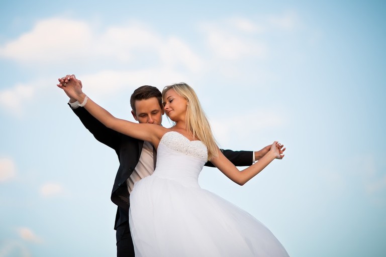 fotografia ślubna, fotografia ślubna bielsko, plener slubny pogoria, zdjecia slubne cieszyn, fotografia slubna zywiec, sesja slubna na pogorii, zdjęcia ślubne bielsko, nocny plener ślubny w katowicach, zdjecia slubne w naturze, nocna sesja slubna katowice, fotograf ślubny Bielsko, fotografowie ślubni, fotograf slubny śląsk, sesja plenerowa, www.magiaobrazu.com,