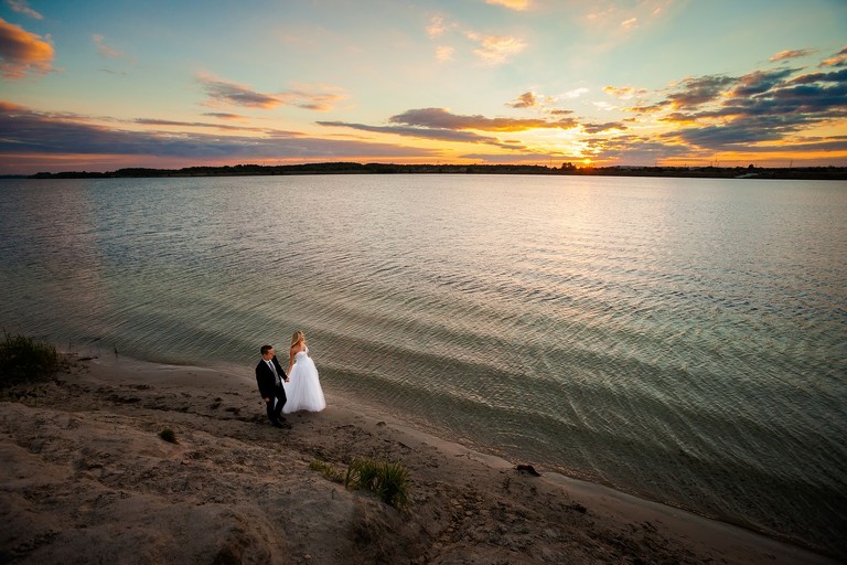 fotografia ślubna, fotografia ślubna bielsko, plener slubny pogoria, zdjecia slubne cieszyn, fotografia slubna zywiec, sesja slubna na pogorii, zdjęcia ślubne bielsko, nocny plener ślubny w katowicach, zdjecia slubne w naturze, nocna sesja slubna katowice, fotograf ślubny Bielsko, fotografowie ślubni, fotograf slubny śląsk, sesja plenerowa, www.magiaobrazu.com,