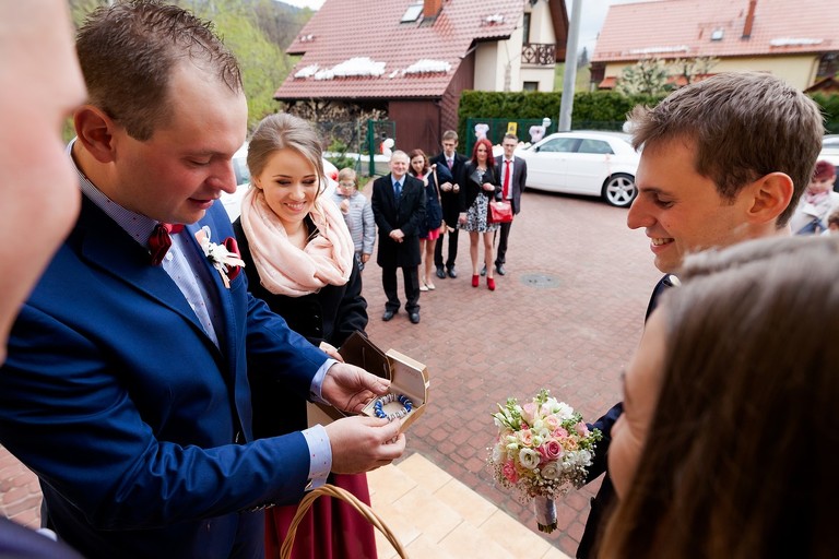 zdjecia slubne brenna, fotografia slubna brenna, fotografia slubna skoczow, wesele w hawanie brenna, wesele w brennej, slub w kosciele na lachach, zdjecia slubne zywiec, fotografia slubna, zdjecia slubne bielsko, fotograf slubny bielsko, fotograf slubny cieszyn, fotografia slubna cieszyn, www.magiaobrazu.com, zdjecia slubne bielsko, fotografia slubna slask, zdjecia slubne zywiec, zdjecia slubne cieszyn, dwoch fotografow na slub, zdjecia slubne slask,