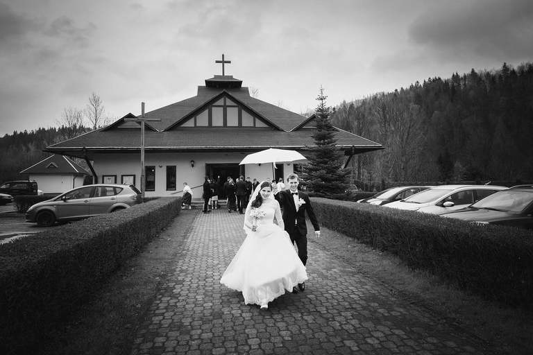 zdjecia slubne brenna, fotografia slubna brenna, fotografia slubna skoczow, wesele w hawanie brenna, wesele w brennej, slub w kosciele na lachach, zdjecia slubne zywiec, fotografia slubna, zdjecia slubne bielsko, fotograf slubny bielsko, fotograf slubny cieszyn, fotografia slubna cieszyn, www.magiaobrazu.com, zdjecia slubne bielsko, fotografia slubna slask, zdjecia slubne zywiec, zdjecia slubne cieszyn, dwoch fotografow na slub, zdjecia slubne slask,