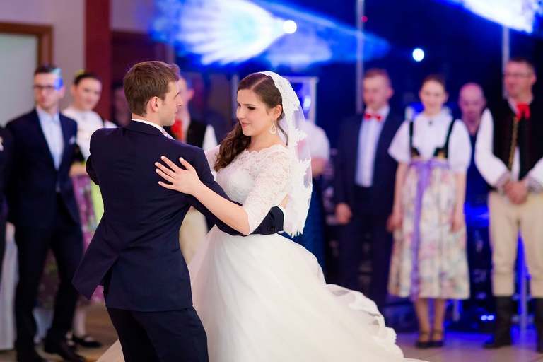 zdjecia slubne brenna, fotografia slubna brenna, fotografia slubna skoczow, wesele w hawanie brenna, wesele w brennej, slub w kosciele na lachach, zdjecia slubne zywiec, fotografia slubna, zdjecia slubne bielsko, fotograf slubny bielsko, fotograf slubny cieszyn, fotografia slubna cieszyn, www.magiaobrazu.com, zdjecia slubne bielsko, fotografia slubna slask, zdjecia slubne zywiec, zdjecia slubne cieszyn, dwoch fotografow na slub, zdjecia slubne slask,