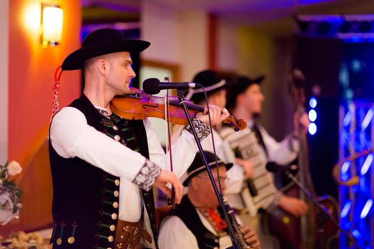 zdjecia slubne brenna, fotografia slubna brenna, fotografia slubna skoczow, wesele w hawanie brenna, wesele w brennej, slub w kosciele na lachach, zdjecia slubne zywiec, fotografia slubna, zdjecia slubne bielsko, fotograf slubny bielsko, fotograf slubny cieszyn, fotografia slubna cieszyn, www.magiaobrazu.com, zdjecia slubne bielsko, fotografia slubna slask, zdjecia slubne zywiec, zdjecia slubne cieszyn, dwoch fotografow na slub, zdjecia slubne slask,