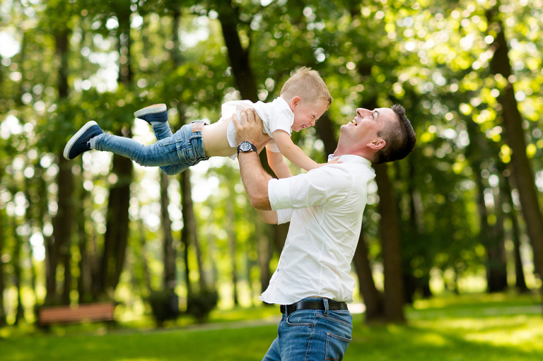 lifestylowa sesja rodzinna pszczyna, lifestylowe sesje rodzinne pszczyna, wiosenna sesja rodzinna, sesje dzieciece pszczyna, zdjecia dzieciece pszczyna, fotografia noworodkowa pszczyna, sesja rodzinna bielsko, fotografia rodzinna slask, zdjecia portretowe pszczyna, sesja portretowa bielsko, zdjecia w plenerze bielsko, rodzina w plenerze slask, fotografia dziecieca bielsko, zdjecia dzieci bielsko, fotografia rodzinna bielsko-biala, fotografia rodzinna slask, zdjecia ludzi slask, zdjecia dla rodzin, fotograf fotograf rodzinny slask, , fotograf czechowice, fotografia bielsko, zdjecia slask, www.magiaobrazu.com,