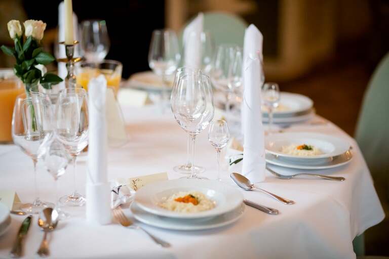 fotografia slubna, zdjecia slubne bielsko, fotograf slubny bielsko, www.magiaobrazu.com, zdjecia slubne bielsko, fotografia slubna slask, zdjecia slubne zywiec, Pałac Kotulińskich, fotograf cieszyn, zdjecia slubne cieszyn; kosciol w bielsko, dwoch fotografow na slub, zdjecia slubne slask, wesele w Pałacu Kotulińskich