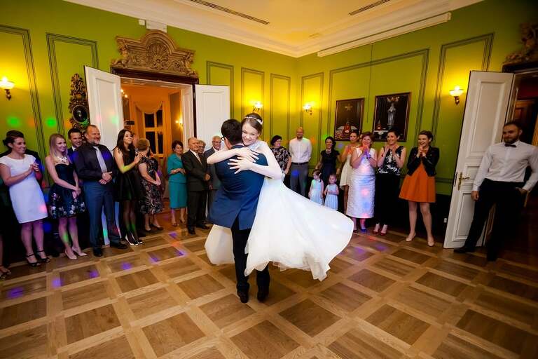 fotografia slubna, zdjecia slubne bielsko, fotograf slubny bielsko, www.magiaobrazu.com, zdjecia slubne bielsko, fotografia slubna slask, zdjecia slubne zywiec, Pałac Kotulińskich, fotograf cieszyn, zdjecia slubne cieszyn; kosciol w bielsko, dwoch fotografow na slub, zdjecia slubne slask, wesele w Pałacu Kotulińskich