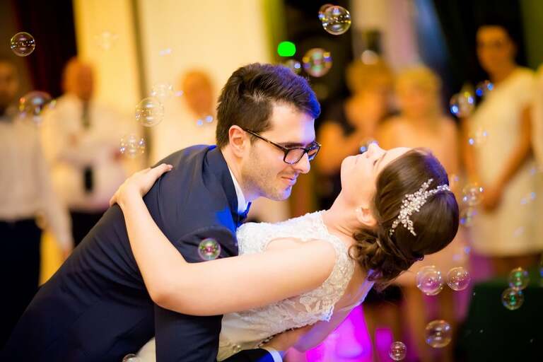 fotografia slubna, zdjecia slubne bielsko, fotograf slubny bielsko, www.magiaobrazu.com, zdjecia slubne bielsko, fotografia slubna slask, zdjecia slubne zywiec, Pałac Kotulińskich, fotograf cieszyn, zdjecia slubne cieszyn; kosciol w bielsko, dwoch fotografow na slub, zdjecia slubne slask, wesele w Pałacu Kotulińskich