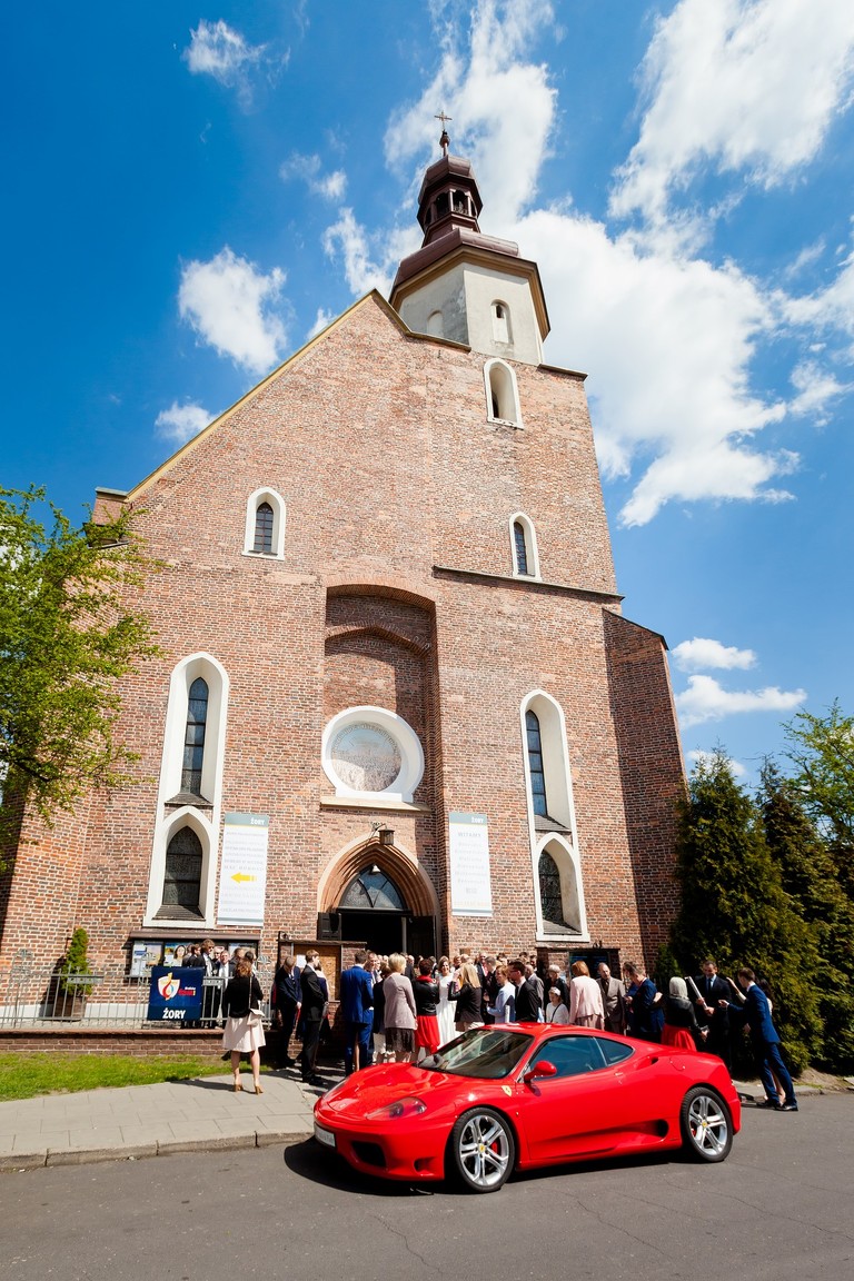 fotografia slubna slask, fotografia slubna zory, zdjecia slubne zory, fotograf slubny zory, zdjecia slubne piekary, fotografia slubna piekary, zdjecia slubne bielsko, wesele w rezydencji luxury piekary, fotograf slubny bielsko, hotel rezydencja luxury piekary, zdjecia slubne slask, Kościół Św. Ap. Filipa i Jakuba, wesele w hotelu w piekarach, zdjecia slubne katowice, dwoch fotografow na slub, fotografia slubna krakow, fotograf slubny katowice