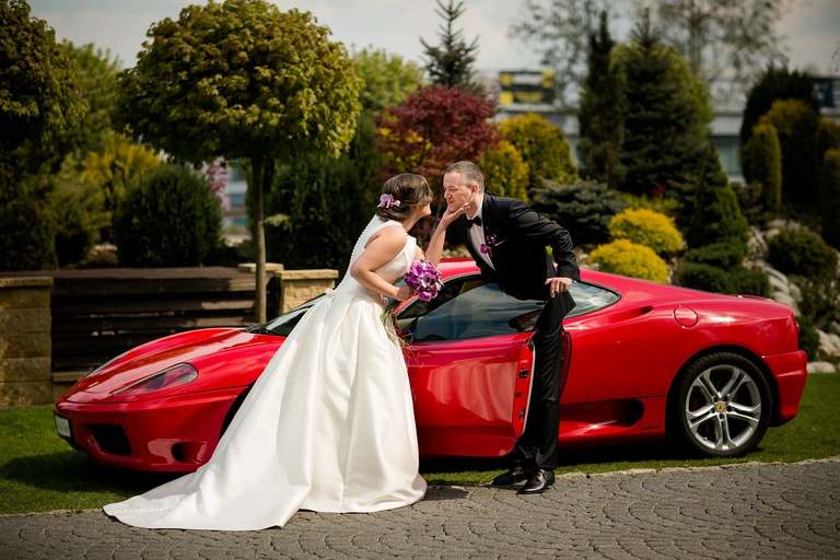 fotografia slubna slask, fotografia slubna zory, zdjecia slubne zory, fotograf slubny zory, zdjecia slubne piekary, fotografia slubna piekary, zdjecia slubne bielsko, wesele w rezydencji luxury piekary, fotograf slubny bielsko, hotel rezydencja luxury piekary, zdjecia slubne slask, Kościół Św. Ap. Filipa i Jakuba, wesele w hotelu w piekarach, zdjecia slubne katowice, dwoch fotografow na slub, fotografia slubna krakow, fotograf slubny katowice