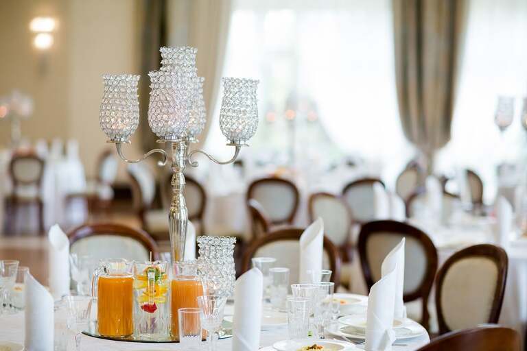 fotografia slubna slask, fotografia slubna zory, zdjecia slubne zory, fotograf slubny zory, zdjecia slubne piekary, fotografia slubna piekary, zdjecia slubne bielsko, wesele w rezydencji luxury piekary, fotograf slubny bielsko, hotel rezydencja luxury piekary, zdjecia slubne slask, Kościół Św. Ap. Filipa i Jakuba, wesele w hotelu w piekarach, zdjecia slubne katowice, dwoch fotografow na slub, fotografia slubna krakow, fotograf slubny katowice