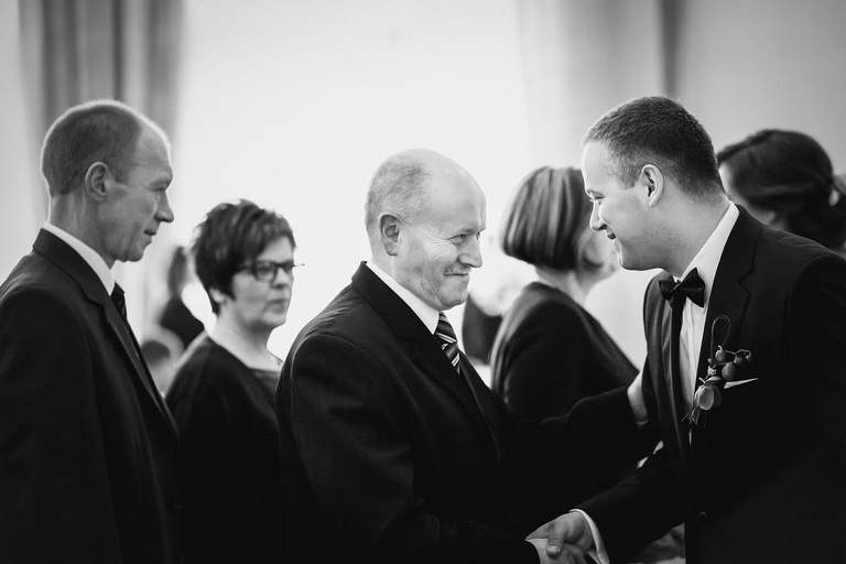 fotografia slubna slask, fotografia slubna zory, zdjecia slubne zory, fotograf slubny zory, zdjecia slubne piekary, fotografia slubna piekary, zdjecia slubne bielsko, wesele w rezydencji luxury piekary, fotograf slubny bielsko, hotel rezydencja luxury piekary, zdjecia slubne slask, Kościół Św. Ap. Filipa i Jakuba, wesele w hotelu w piekarach, zdjecia slubne katowice, dwoch fotografow na slub, fotografia slubna krakow, fotograf slubny katowice