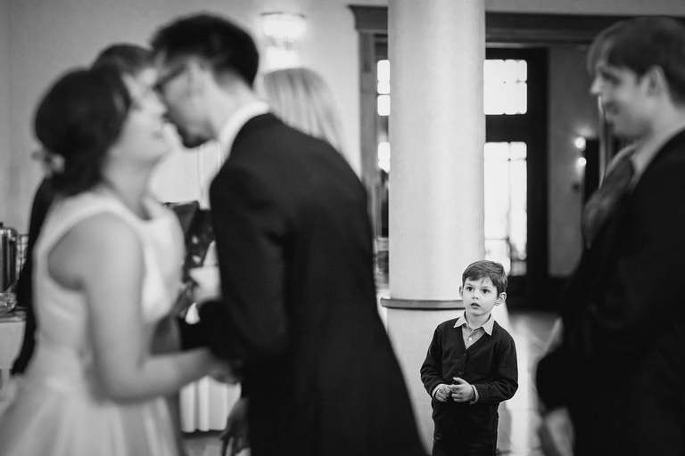 fotografia slubna slask, fotografia slubna zory, zdjecia slubne zory, fotograf slubny zory, zdjecia slubne piekary, fotografia slubna piekary, zdjecia slubne bielsko, wesele w rezydencji luxury piekary, fotograf slubny bielsko, hotel rezydencja luxury piekary, zdjecia slubne slask, Kościół Św. Ap. Filipa i Jakuba, wesele w hotelu w piekarach, zdjecia slubne katowice, dwoch fotografow na slub, fotografia slubna krakow, fotograf slubny katowice