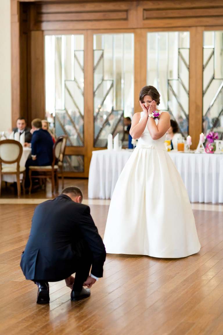 fotografia slubna slask, fotografia slubna zory, zdjecia slubne zory, fotograf slubny zory, zdjecia slubne piekary, fotografia slubna piekary, zdjecia slubne bielsko, wesele w rezydencji luxury piekary, fotograf slubny bielsko, hotel rezydencja luxury piekary, zdjecia slubne slask, Kościół Św. Ap. Filipa i Jakuba, wesele w hotelu w piekarach, zdjecia slubne katowice, dwoch fotografow na slub, fotografia slubna krakow, fotograf slubny katowice