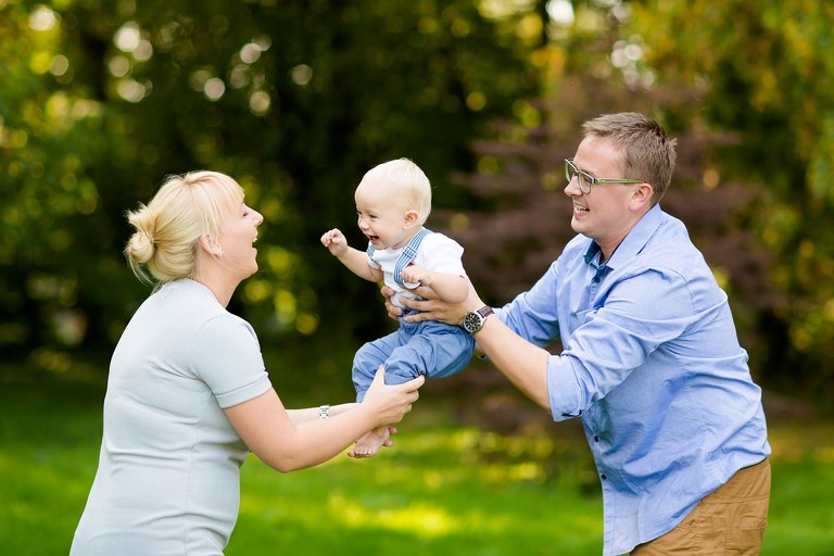 lifestylowa sesja rodzinna pszczyna, lifestylowe sesje rodzinne pszczyna, sesje dzieciece pszczyna, zdjecia dzieciece pszczyna, fotografia noworodkowa pszczyna, sesja rodzinna bielsko, fotografia rodzinna śląsk, zdjęcia portretowe pszczyna, sesja portretowa bielsko, zdjęcia w plenerze bielsko, rodzina w plenerze sląsk, fotografia dziecięca bielsko, zdjęcia dzieci bielsko, fotografia rodzinna bielsko-biala, fotografia rodzinna slask, zdjecia ludzi slask, zdjecia dla rodzin, fotograf fotograf rodzinny slask, , fotograf czechowice, fotografia bielsko, zdjecia slask, www.magiaobrazu.com,