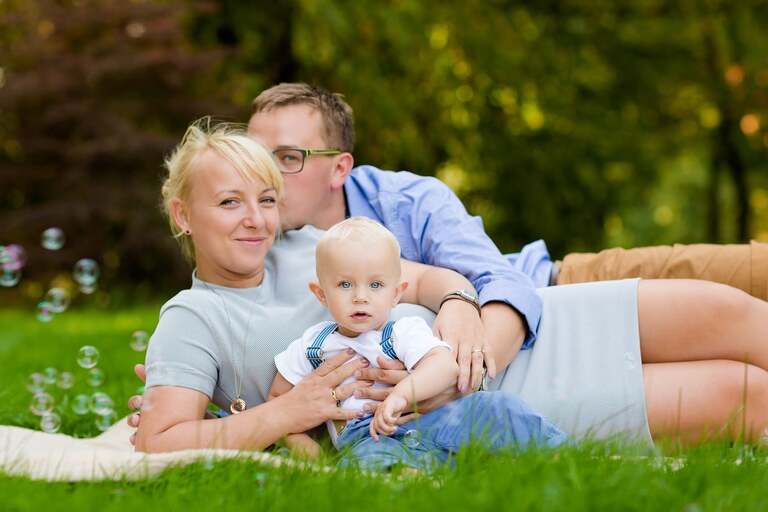 lifestylowa sesja rodzinna pszczyna, lifestylowe sesje rodzinne pszczyna, sesje dzieciece pszczyna, zdjecia dzieciece pszczyna, fotografia noworodkowa pszczyna, sesja rodzinna bielsko, fotografia rodzinna śląsk, zdjęcia portretowe pszczyna, sesja portretowa bielsko, zdjęcia w plenerze bielsko, rodzina w plenerze sląsk, fotografia dziecięca bielsko, zdjęcia dzieci bielsko, fotografia rodzinna bielsko-biala, fotografia rodzinna slask, zdjecia ludzi slask, zdjecia dla rodzin, fotograf fotograf rodzinny slask, , fotograf czechowice, fotografia bielsko, zdjecia slask, www.magiaobrazu.com,