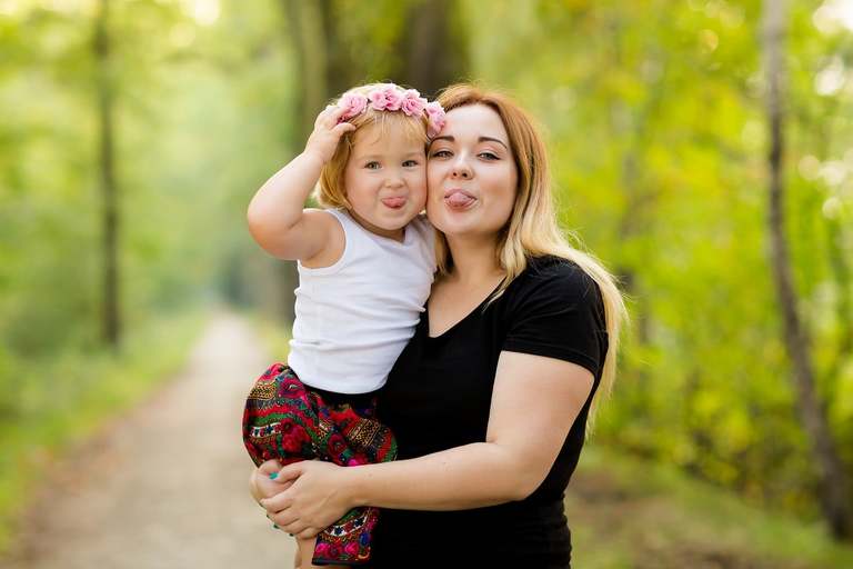 lifestylowa sesja rodzinna pszczyna, lifestylowe sesje rodzinne pszczyna, sesje dzieciece pszczyna, zdjecia dzieciece pszczyna, fotografia noworodkowa pszczyna, sesja rodzinna bielsko, fotografia rodzinna śląsk, zdjęcia portretowe pszczyna, sesja portretowa bielsko, zdjęcia w plenerze bielsko, rodzina w plenerze sląsk, fotografia dziecięca bielsko, zdjęcia dzieci bielsko, fotografia rodzinna bielsko-biala, fotografia rodzinna slask, zdjecia ludzi slask, zdjecia dla rodzin, fotograf fotograf rodzinny slask, , fotograf czechowice, fotografia bielsko, zdjecia slask, www.magiaobrazu.com,