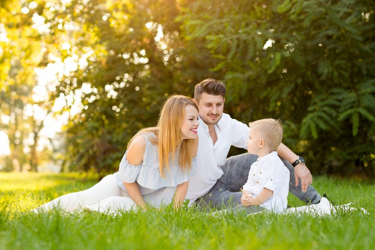 lifestylowa sesja rodzinna pszczyna, lifestylowe sesje rodzinne pszczyna, sesje dzieciece pszczyna, zdjecia dzieciece pszczyna, fotografia noworodkowa pszczyna, sesja rodzinna bielsko, fotografia rodzinna śląsk, zdjęcia portretowe pszczyna, sesja portretowa bielsko, zdjęcia w plenerze bielsko, rodzina w plenerze sląsk, fotografia dziecięca bielsko, zdjęcia dzieci bielsko, fotografia rodzinna bielsko-biala, fotografia rodzinna slask, zdjecia ludzi slask, zdjecia dla rodzin, fotograf fotograf rodzinny slask, , fotograf czechowice, fotografia bielsko, zdjecia slask, www.magiaobrazu.com,