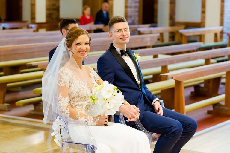 fotografia slubna slask, fotografia slubna katowice, zdjecia slubne katowice, fotograf slubny katowice, zdjecia slubne sosnowiec, fotografia slubna chorzow, zdjecia slubne bielsko, wesele shuma dabrowa gornicza, fotograf slubny bielsko, zdjecia slubne slask, wesele w shumie w dabrowie gorniczej, slub w kosciele podwyzszenia krzyza w sosnowcu, perfect moments, dwoch fotografow na slub, fotografia slubna krakow,