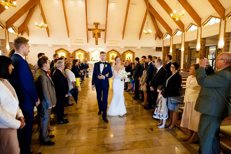 fotografia slubna slask, fotografia slubna katowice, zdjecia slubne katowice, fotograf slubny katowice, zdjecia slubne sosnowiec, fotografia slubna chorzow, zdjecia slubne bielsko, wesele shuma dabrowa gornicza, fotograf slubny bielsko, zdjecia slubne slask, wesele w shumie w dabrowie gorniczej, slub w kosciele podwyzszenia krzyza w sosnowcu, perfect moments, dwoch fotografow na slub, fotografia slubna krakow,